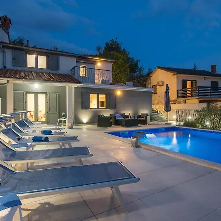 Lovely In With House Sea View Holiday home