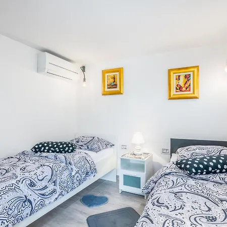 Lovely In With House Sea View Holiday home *